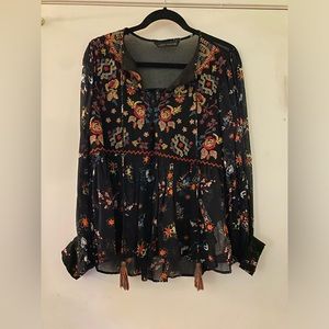 Floral print top blouse